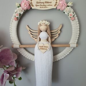 Pamiątka Pierwszej Komunii - Anioł Stróż w obręczy 25 cm z kwiatami