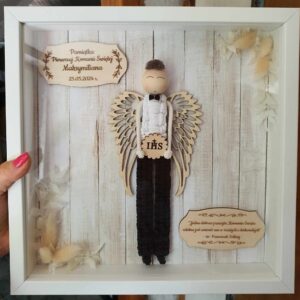 Pamiątka Pierwszej Komunii dla chłopca - Anioł Stróż w ramce typu gablotka
