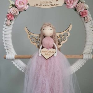 Pamiątka Chrztu Świętego - Anioł Stróż w obręczy 25 cm w tiulowej sukni